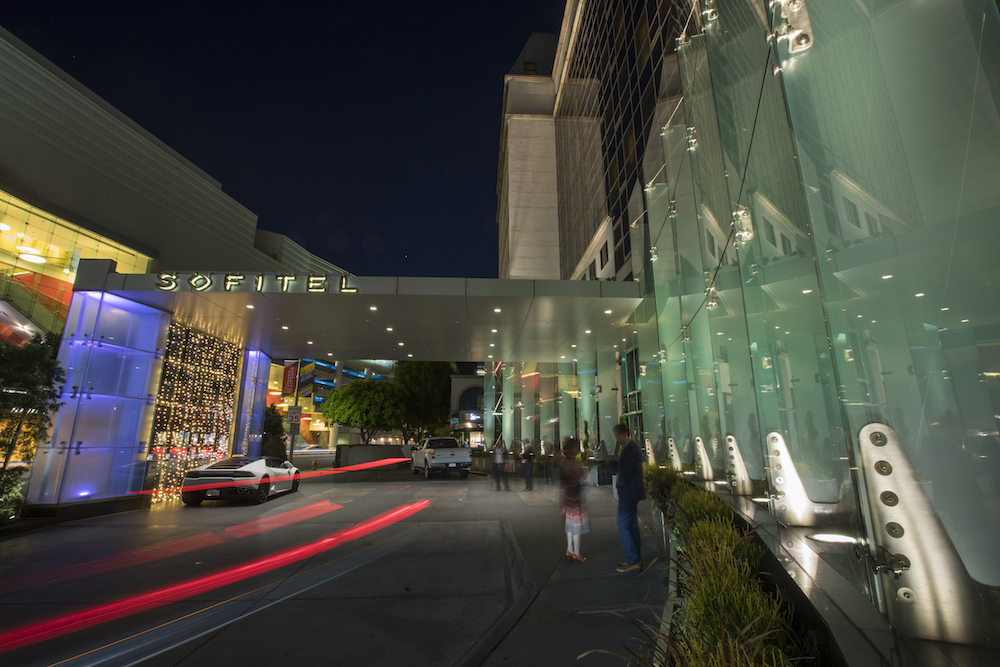 Sofitel Los Angeles at Beverly Hills - Shopping