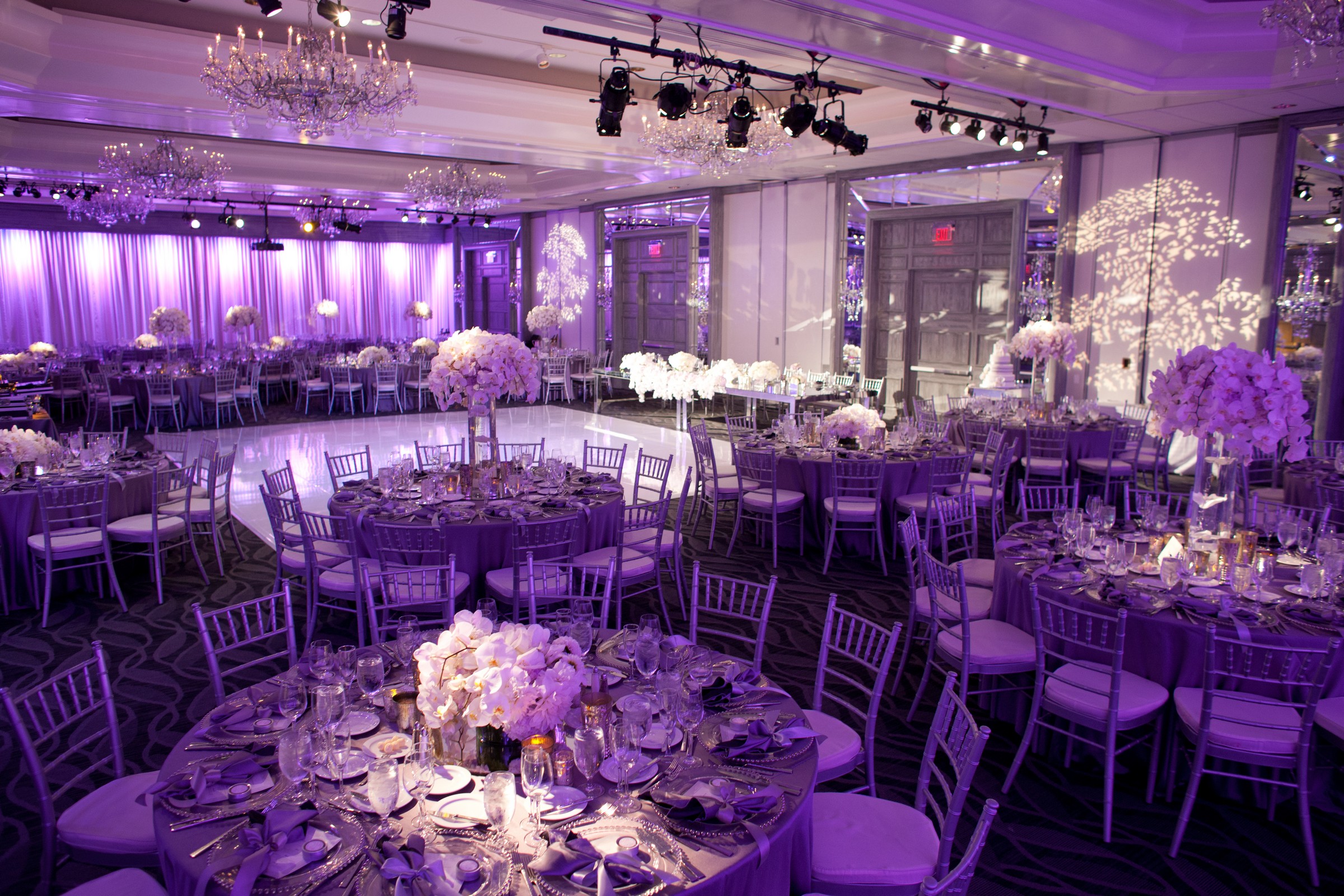 Shaadi Intercontinental Los Angeles Great View Of The Ballroom Setup For A Reception
